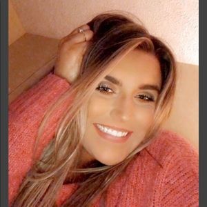 Meet your Posher, Jillian